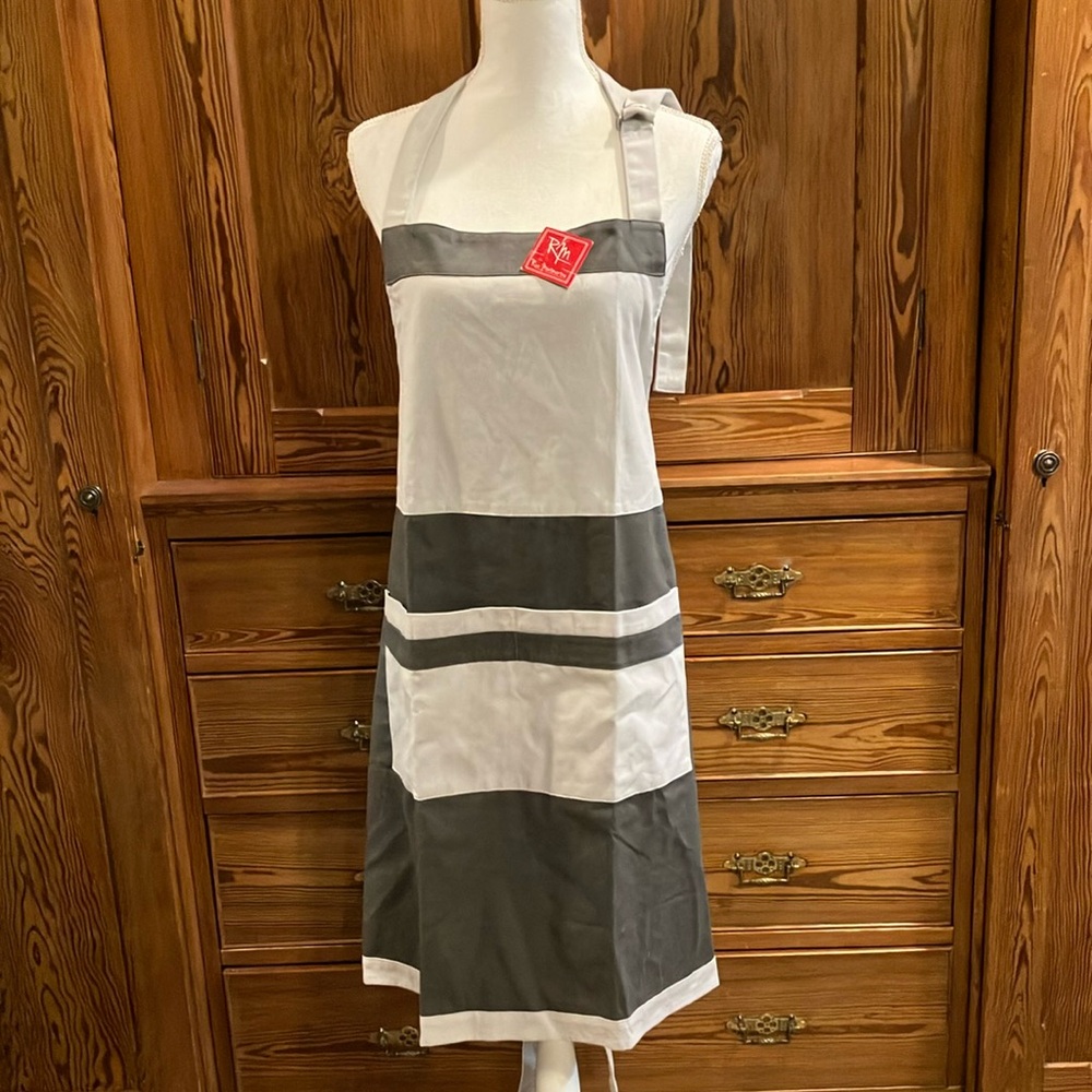 NWT Rue Montmartre gray apron OS